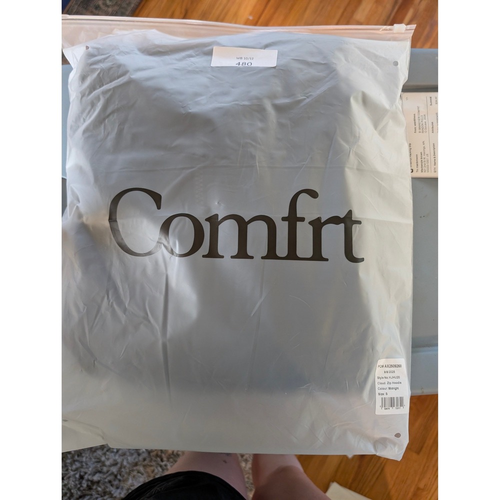Comfrt Cloud Zip Hoodie Midnight Black Full Zip Sweatshirt  Size S NEW